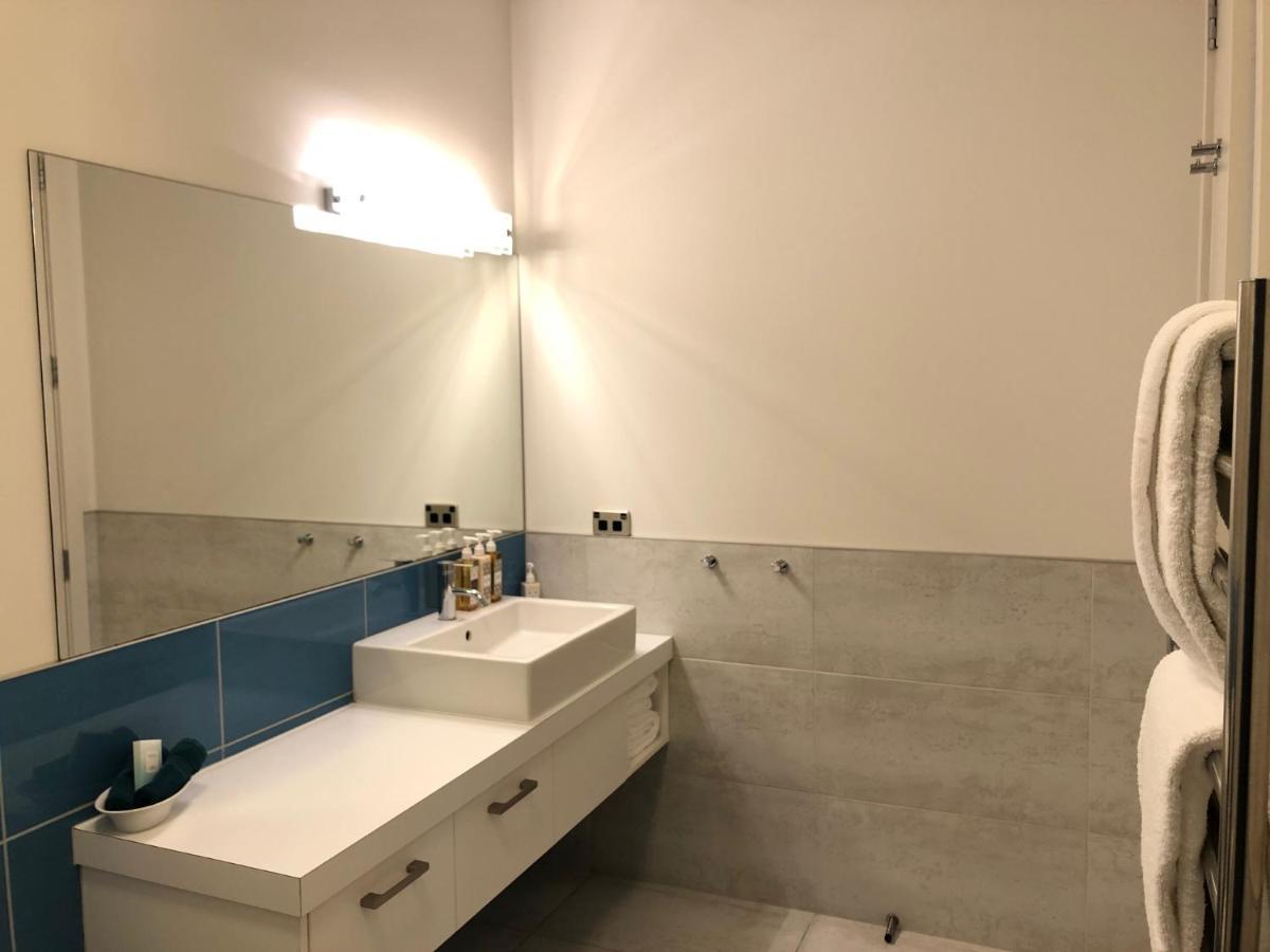 Vue Apartments Napier Bagian luar foto